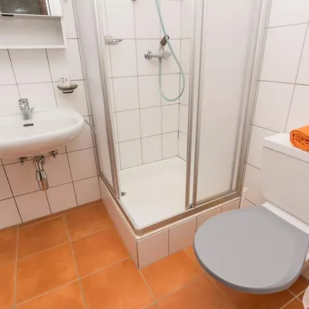 Appartamento Alouette Appartement-fewo 2-bettwohnung Nr- 17 By Interhome Saas-Fee